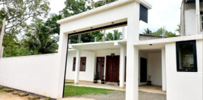 Villa Chandeepa